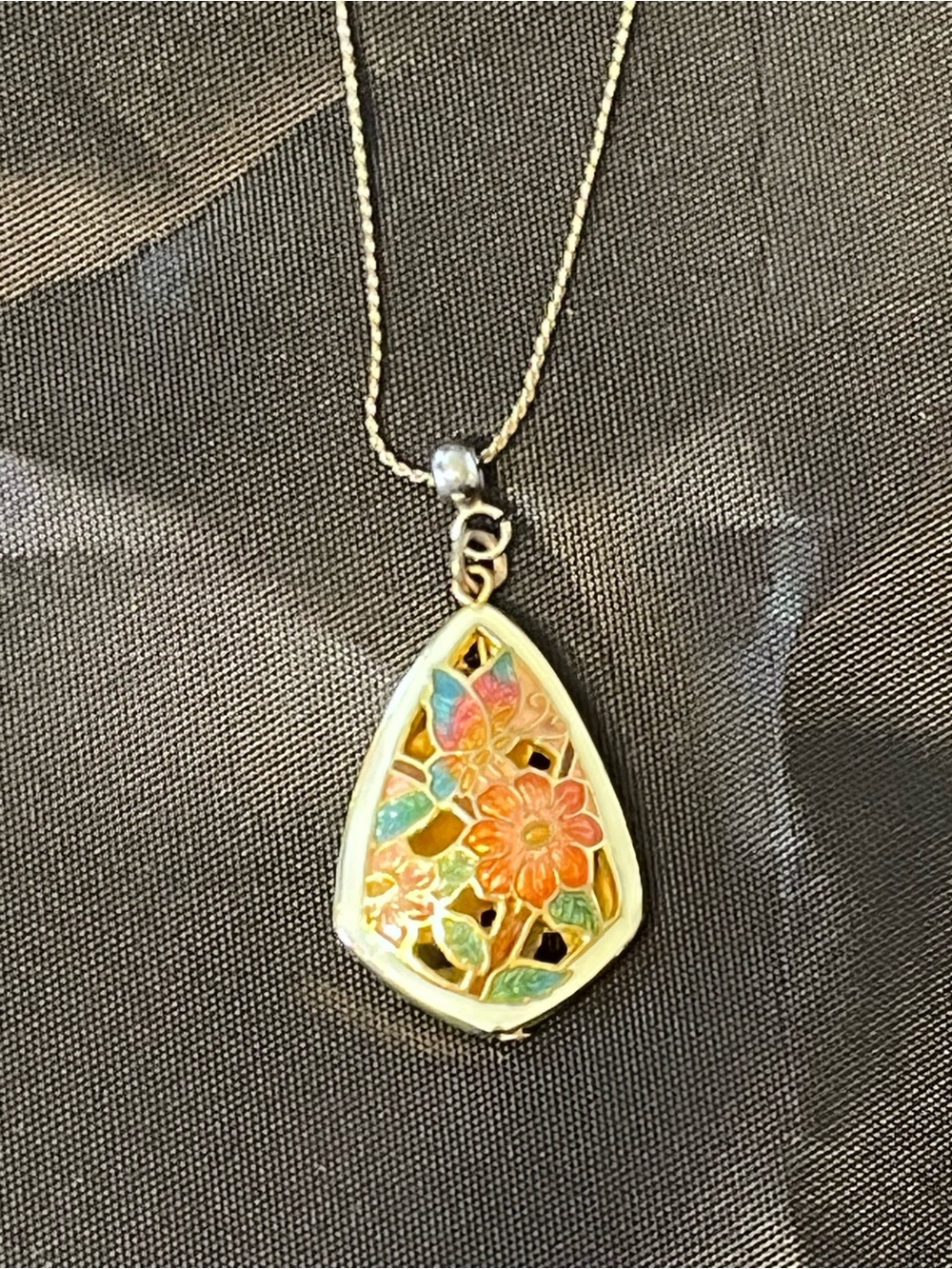 Vintage teardrop shaped cloisonné window pendant necklace floral butterfly